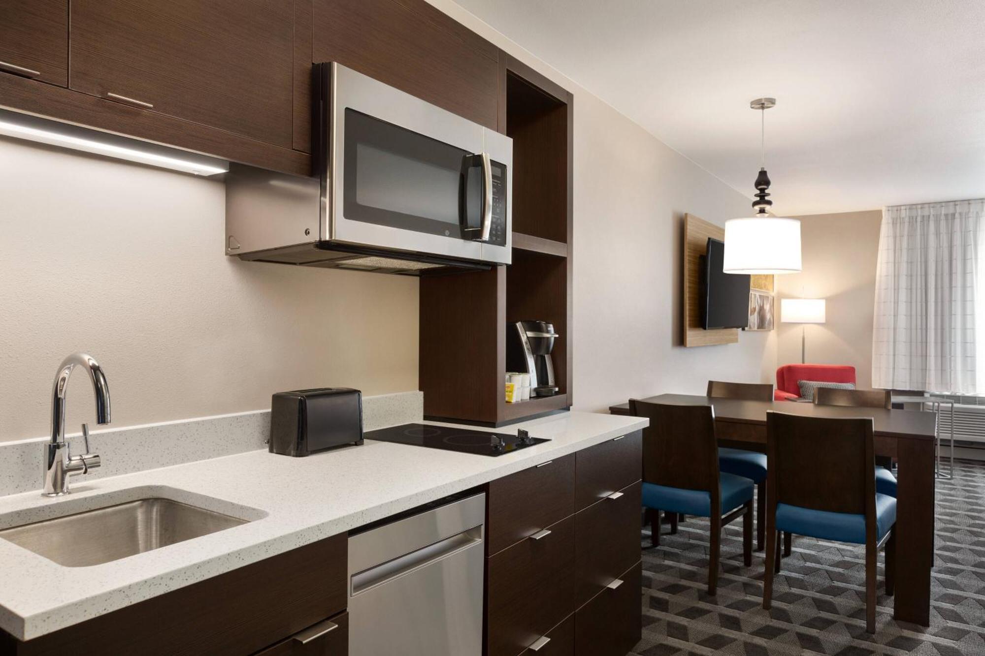 Towneplace Suites Cedar Rapids Marion Esterno foto